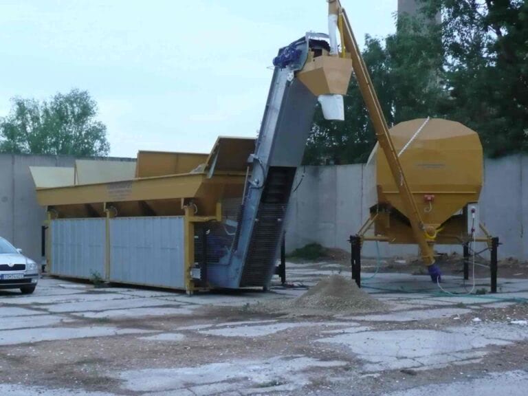 Mobilní betonárka 3 komorový zásobník kameniva Silo 34 m3