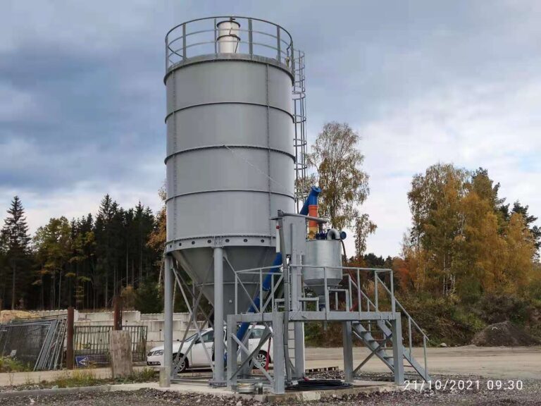 Skládací silo Ø3500 s míchačkou na cementové mléko České Budějovice